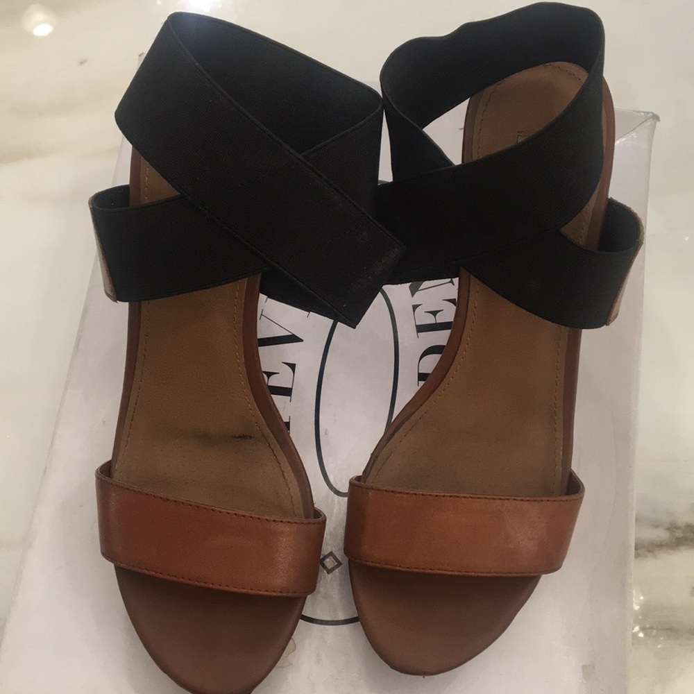 High wedges - Picture 2 of 5